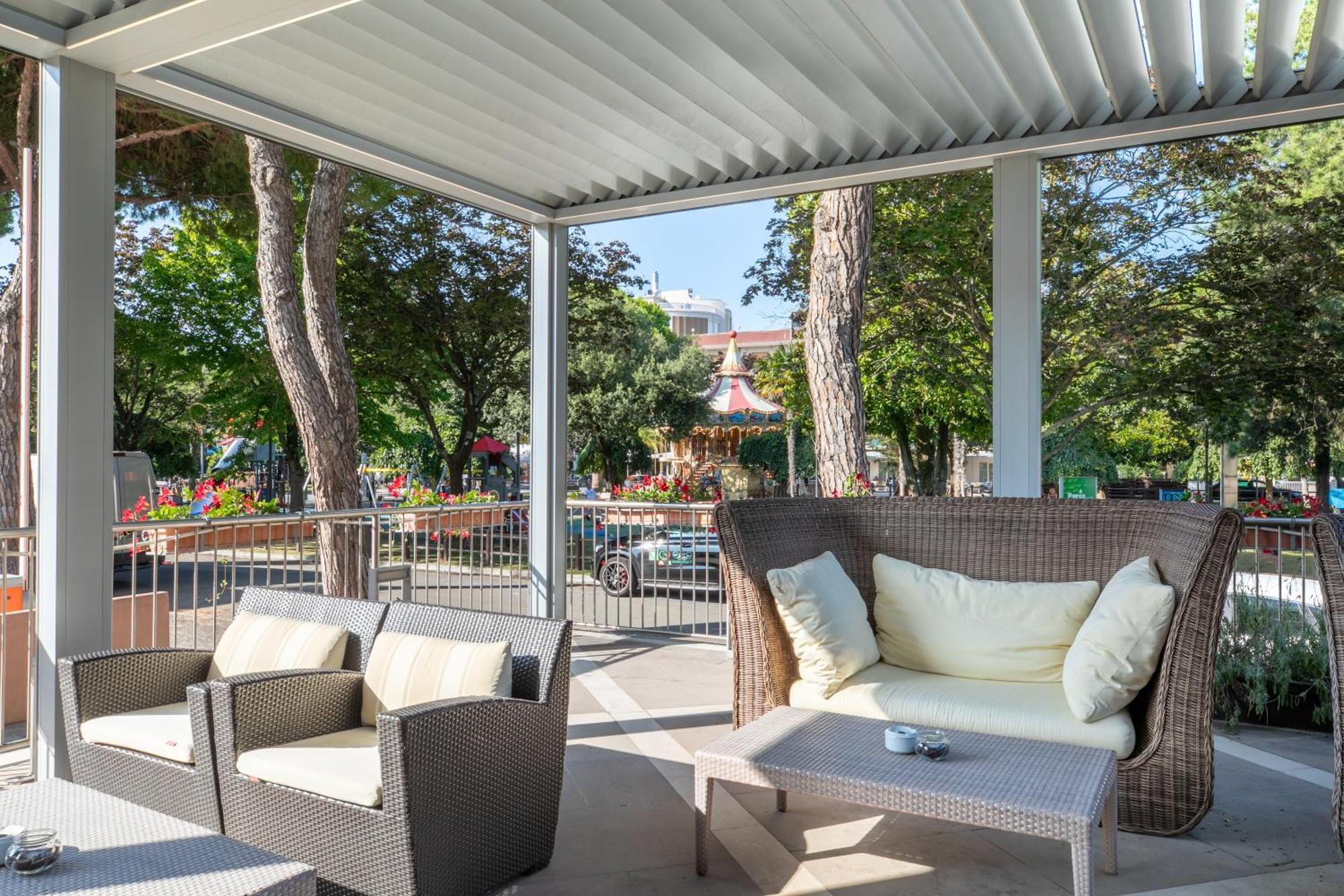 Hotel Villa Doimo Lignano Sabbiadoro Dış mekan fotoğraf