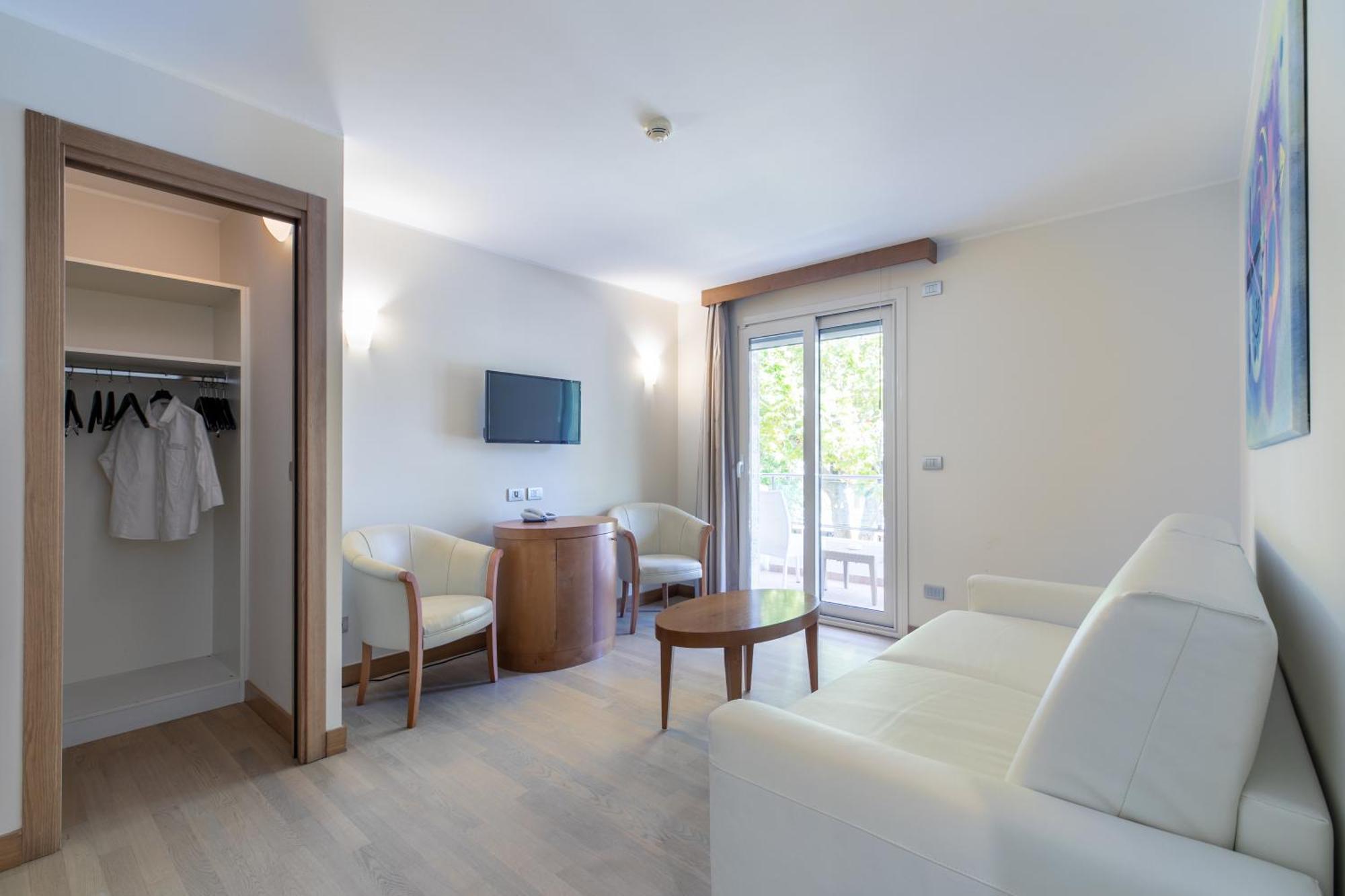 Hotel Villa Doimo Lignano Sabbiadoro Dış mekan fotoğraf